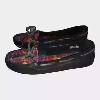 Minnetonka Women's Size 6 El Paso Suede Embroidered Moccasins Black Multicolor • $30