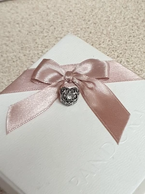 £12 • Buy  Genuine S925 ALE Pandora Sterling Silver Openwork April Birthstone Charm