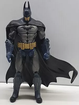 Batman Armored Arkham Asylum Series 2 Collector 7  Action Figure 2013 DCC 17cm • $32