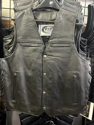 Men's Leather Vest With 4 Front Pockets Size XL 26398.CW • $79.95