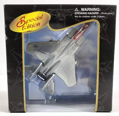 Maisto Special Edition Air Force McDonnell Douglas F15 • $18