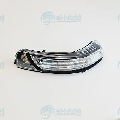 £29.99 • Buy Toyota Avensis Indicator Mirror Lamp Turn Signal Right Side Repeater 81730-05070