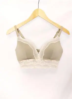 Designer Women's Supersoft Bra Non-Wired Comfort Lightly Padded Lace Trim 36B • £5.95