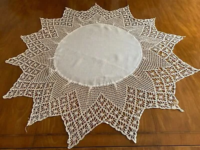$8 • Buy Vintage 18  Tablecloth Topper White With 10    Hand Crocheted Edge