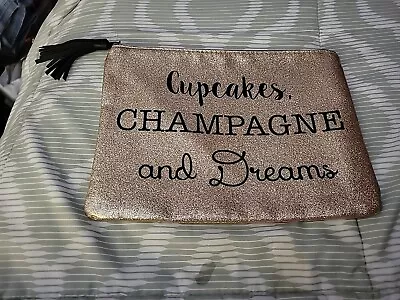 Makeup Cosmetic Beauty Travel Toiletry Bag   Cupcakes  Champagne & Dreams   • $15.99