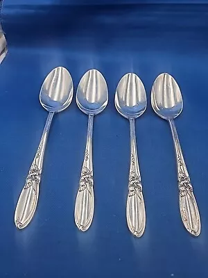 Lot Of 4 Oneida/Community WHITE ORCHID Silverplate Oval Soup Spoons 7 1/2  • $20