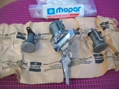 $99.95 • Buy NOS MoPar 1972-80 Dodge Truck Door And Ignition Lock Cylinder Set M880 W100 D100