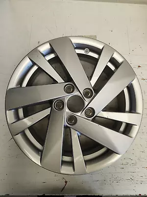 Genuine 15  Volkswagon Polo Mk6 Alloy Wheel 5.5x15 Et40 2g0601025bb 2018 On • $164.18