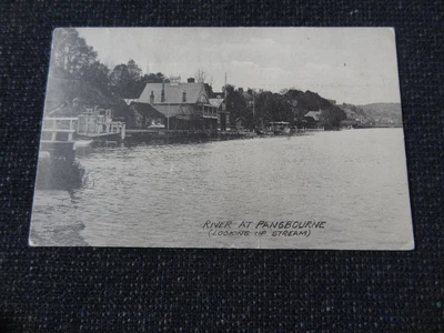 £1.50 • Buy River At Pangbourne Postcard - 66543