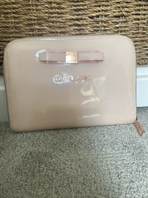 £3.99 • Buy Ted Baker Ipad Tablet Travel Case Pink With Pink Bow