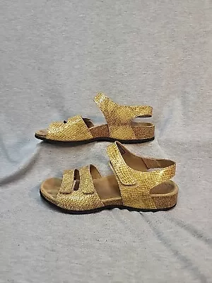£23.99 • Buy VIONIC 44 Valencia Orthaheel Gold Snake Pattern Leather Wedge Sandal US 6 EUR 37