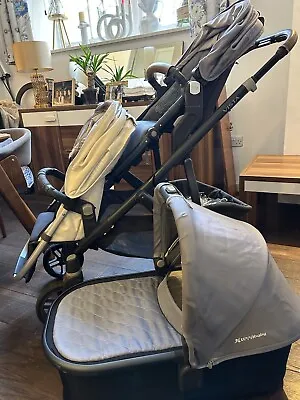 Uppababy Vista Total Value £1500 FULL SET + Extra Seat And Many Accessories • £320