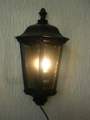 Half Lantern Wall Light  (  SOUTHEND ) • £8
