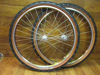 Vintage Coda 900s Mavic 217 26'' 8 9 10 Speed Gold Ano Rim Brake Wheel Set Tires • $299.99