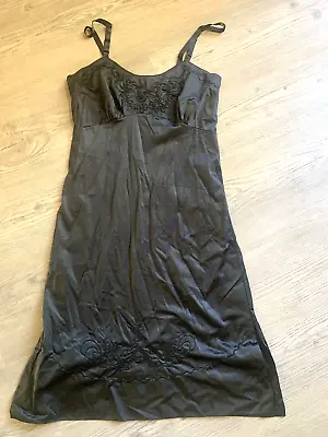 Vintage Vincent Sz 34 Black Nylon Slip Dress Full Slip Petticoat Beautiful !! • $15.29