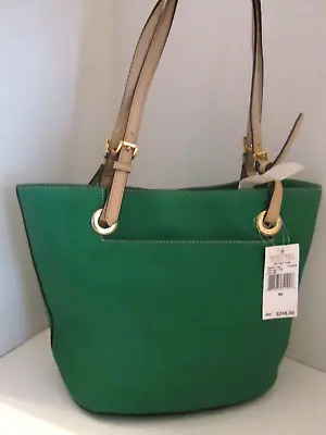Michael Kors NEW Jet Set MD Bucket Saffiano Leather. Emerald Green. 10.5 X14  • $119.95