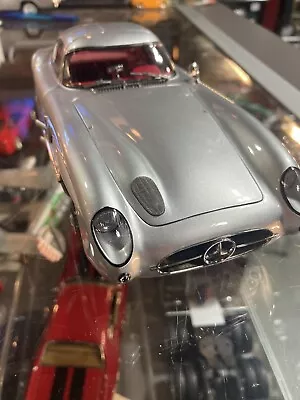 1:18 CMC 1955 Mercedes-Benz 300 SLR M-076 • $506.37