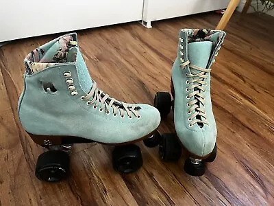 Moxi Lolly Suede Roller Skates In Floss Color Size 5 (fits Women’s 6-6.5) • $200