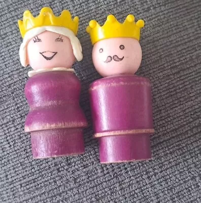 Vintage Fisher Little People  KING And QUEEN  For Family Castle #993 Wood Body • $21.98