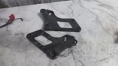 05 Kawasaki EN500 EN 500 C Vulcan Muffler Exhaust Mounts Brackets  • $3.99