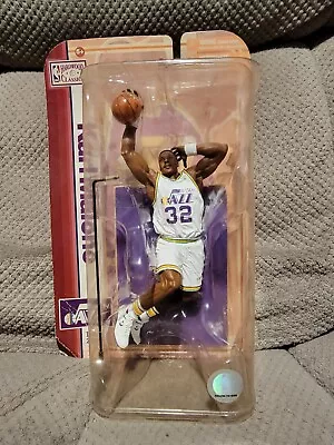 Mcfarlane NBA Legends Karl Malone    White Jersey Chase Variant     Jazz • $42