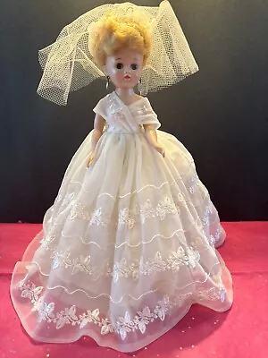 Vtg 1957 Vogue Jill Doll-in Bridal Gown Veil & Headpiece Slip. Very Nice • $35