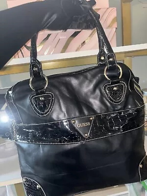 Guess Black Handbag • $20