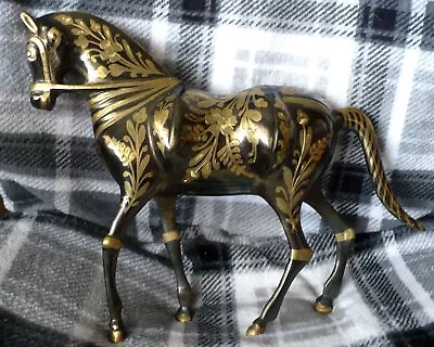 VINTAGE BEAUTIFUL ORNAMENTAL METAL HORSE FIGURE 12  LONG X 10  HIGH • $34.99