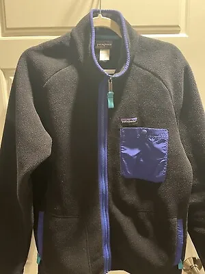 Patagonia Synchilla Fleece Men's Medium Zip-Up Black Jacket • $40