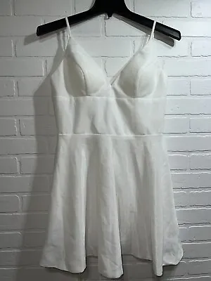 Classic Old Money Vnaix Bridals Short Wedding Dress Womans Size 6 WHITE SHIMMER • $21