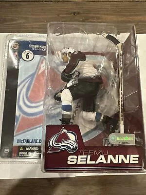 Teemu Selanne Avs White Jersey -  Series 6 Mcfarlane • $14.99