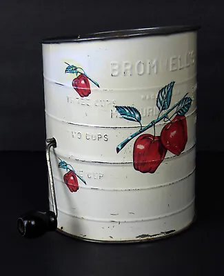 Vintage Bromwell's 3 Cup Flour Sifter Apple Design Farmhouse Style • $9