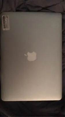 Apple Macbook Air 2011 • $100