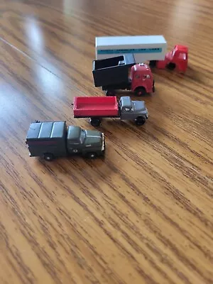 N Scale Lot Of Four Assorted Trucks • $1.95