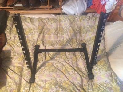 £25 • Buy Folding 19Inch Rack Stand