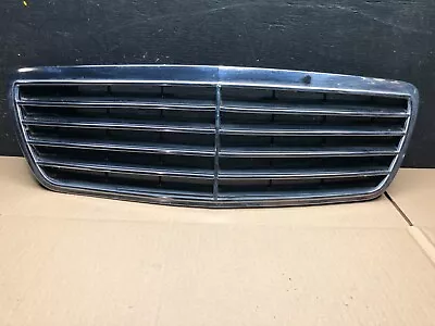 1999 To 2003 Mercedes Benz E-Class Front Upper Grill Grille B3942 OEM DG1 • $42.10