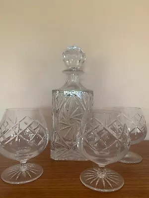 Irena Lead Crystal Decanter With 3 Glasses • £9.99
