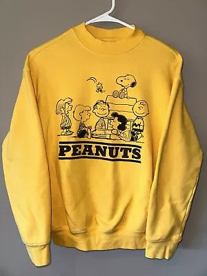 Peanuts Charlie Brown Snoopy Linus Yellow Cotton Pullover Sweatshirt Size XS GUC • £19.28