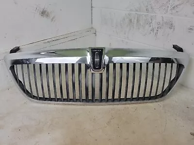 98-02 Lincoln Navigator Oem Chrome Front Upper Grille Grill Black Emblem • $136.79