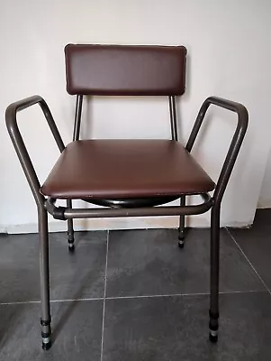 Aidapt Essex Height Adjustable Commode Chair - Brown (VR161) • £20