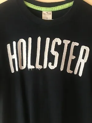 £5 • Buy Mens Boys Black & White Hollister T-Shirt Size Small Pit To Pit 49cm