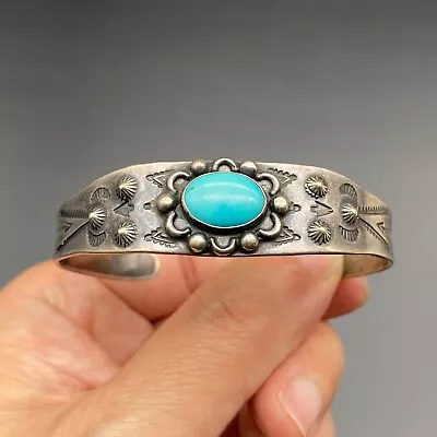 Vintage Southwestern Turquoise Arrow Silver Bracelet Cuff Small 6-1/4  • $195