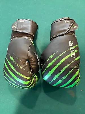 Century BRAVE Boxing Gloves Black And Green Youth 6 Oz. • $22