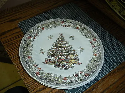 New Myott Queen's Season Greetings Christmas Tree 8  Plate (s) • $9.99