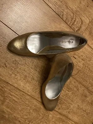 Ladies Miss Selfridge Size 5 Gold High Heeled Shoes • £4.99