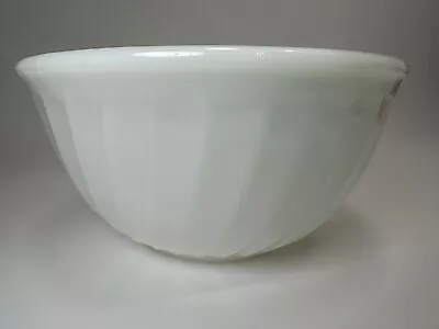 Fire King 9  Swirl Mixing Bowl White Milk Glass Vintage Anchor Hocking USA • $11.39