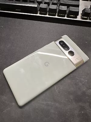 Google Pixel 7 Pro - 256 GB - Hazel (Unlocked) • $350