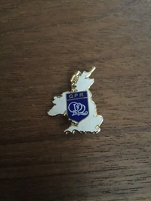 Queens Park Rangers Metal Badge • £4