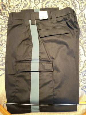 $18.99 • Buy ELBECO MENS 38x32 TEK3 POLY COTTON BLEND CARGO PANTS E9025R NAVY W/ BLUE STRIPE