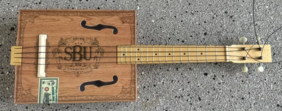 $59.95 • Buy The Electric Strum Box Ukulele Guitar No6